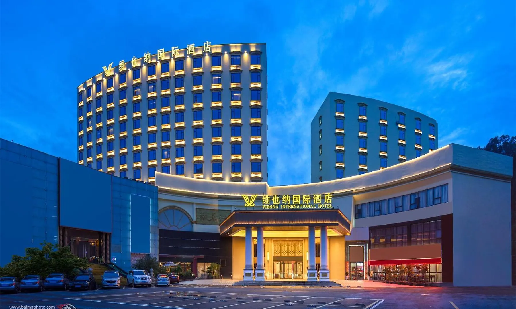 Vienna International Hotel Zhuhai Gongbei Port Fuhuali Branch